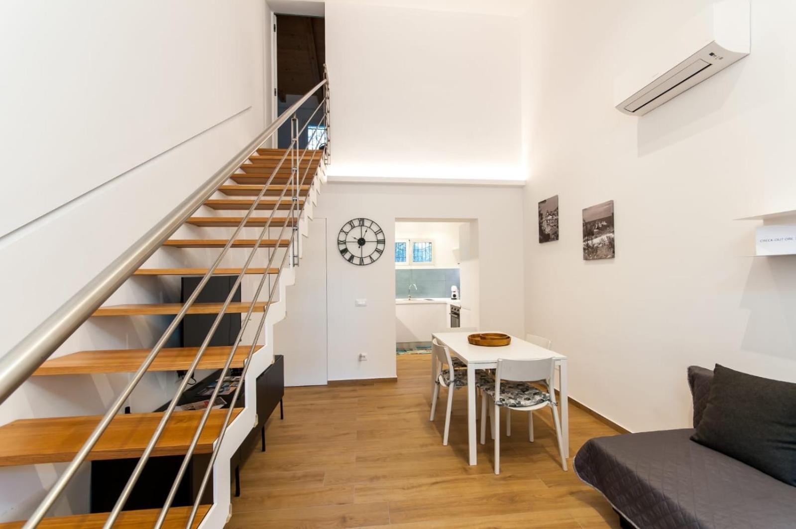 White Home Кастелламмаре-дель-Голфо Экстерьер фото